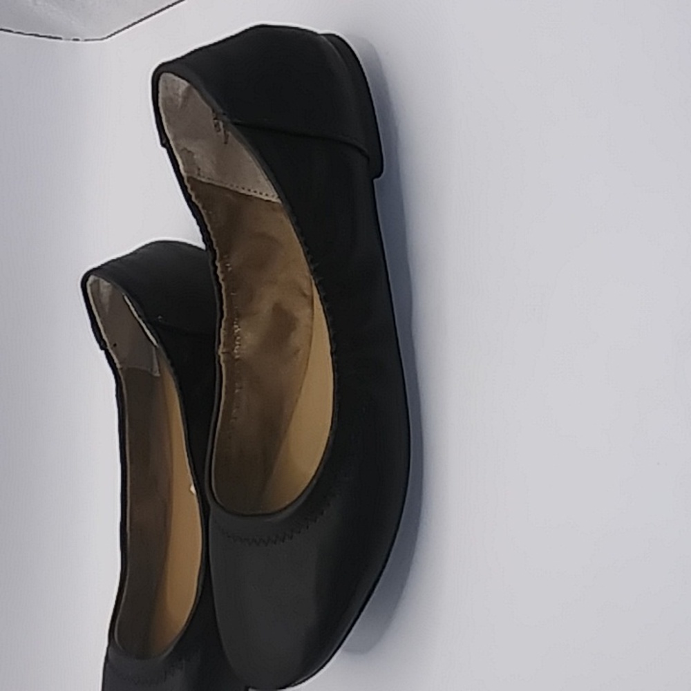 Amazon Essentials flats - Picture 2 of 5